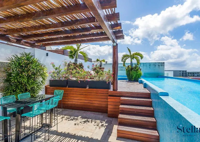 Сasa de vacaciones With Roof Pool Half Block To 5th Ave *
