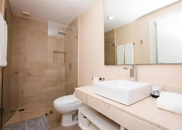 With Roof Pool Half Block To 5th Ave *