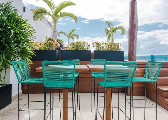 Сasa de vacaciones With Roof Pool Half Block To 5th Ave