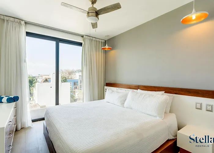 With Roof Pool Half Block To 5th Ave * Playa del Carmen